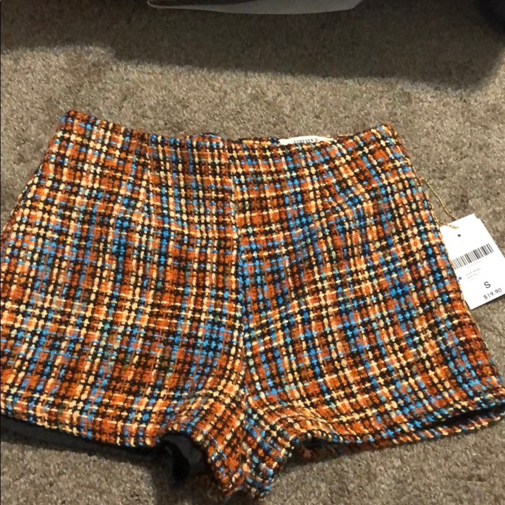 Forever 21 woven shorts! BRAND NEW WITH TAGS